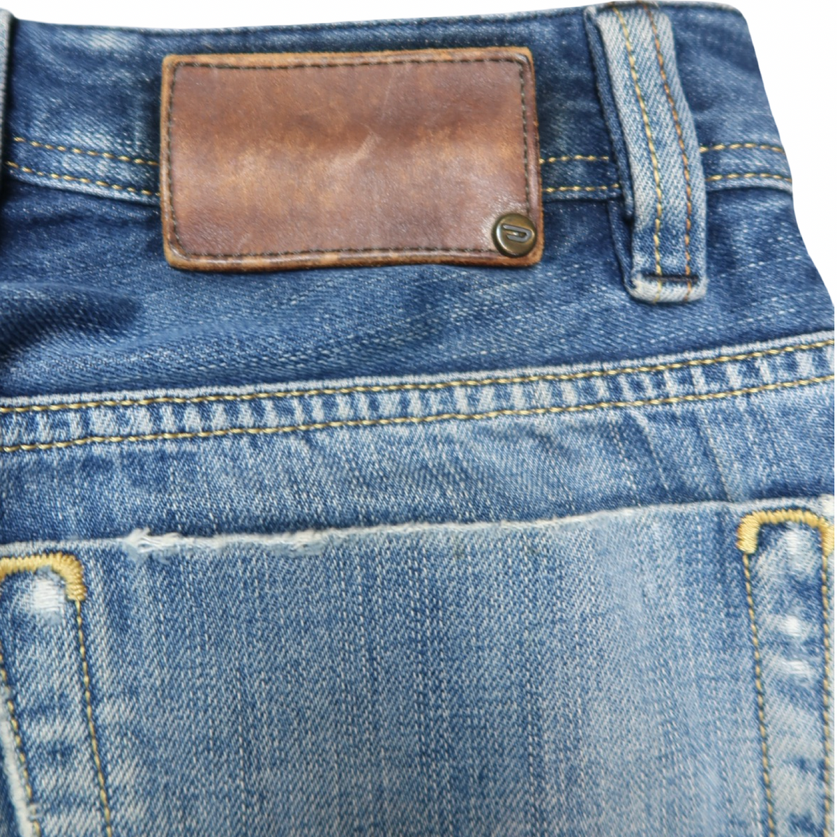 DIESEL JEANS - 28”