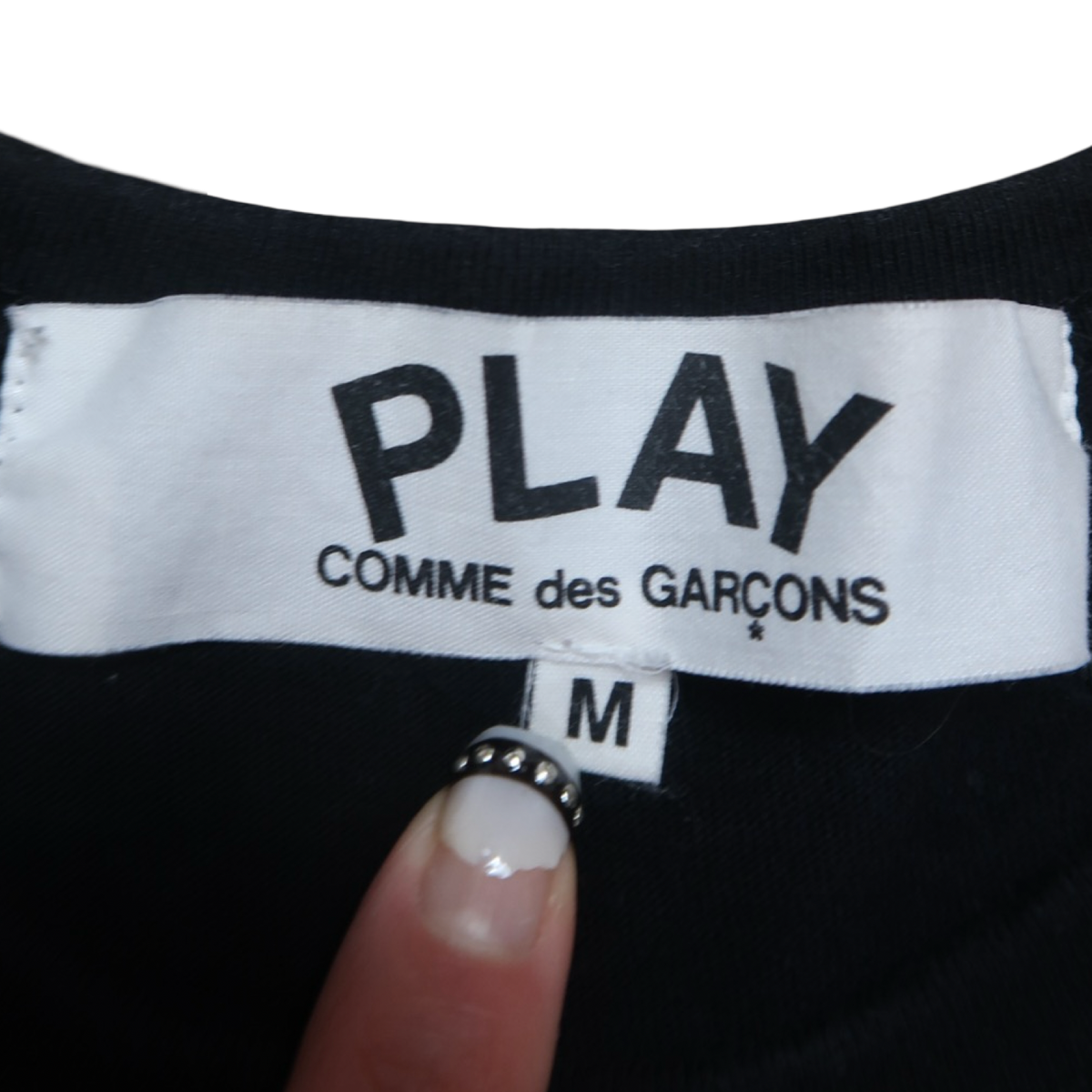 CDG TEE - M